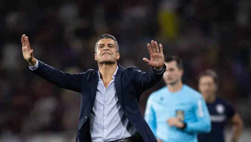 Vasco negocia empréstimo de Matheus Gonçalves com o Al Ahli