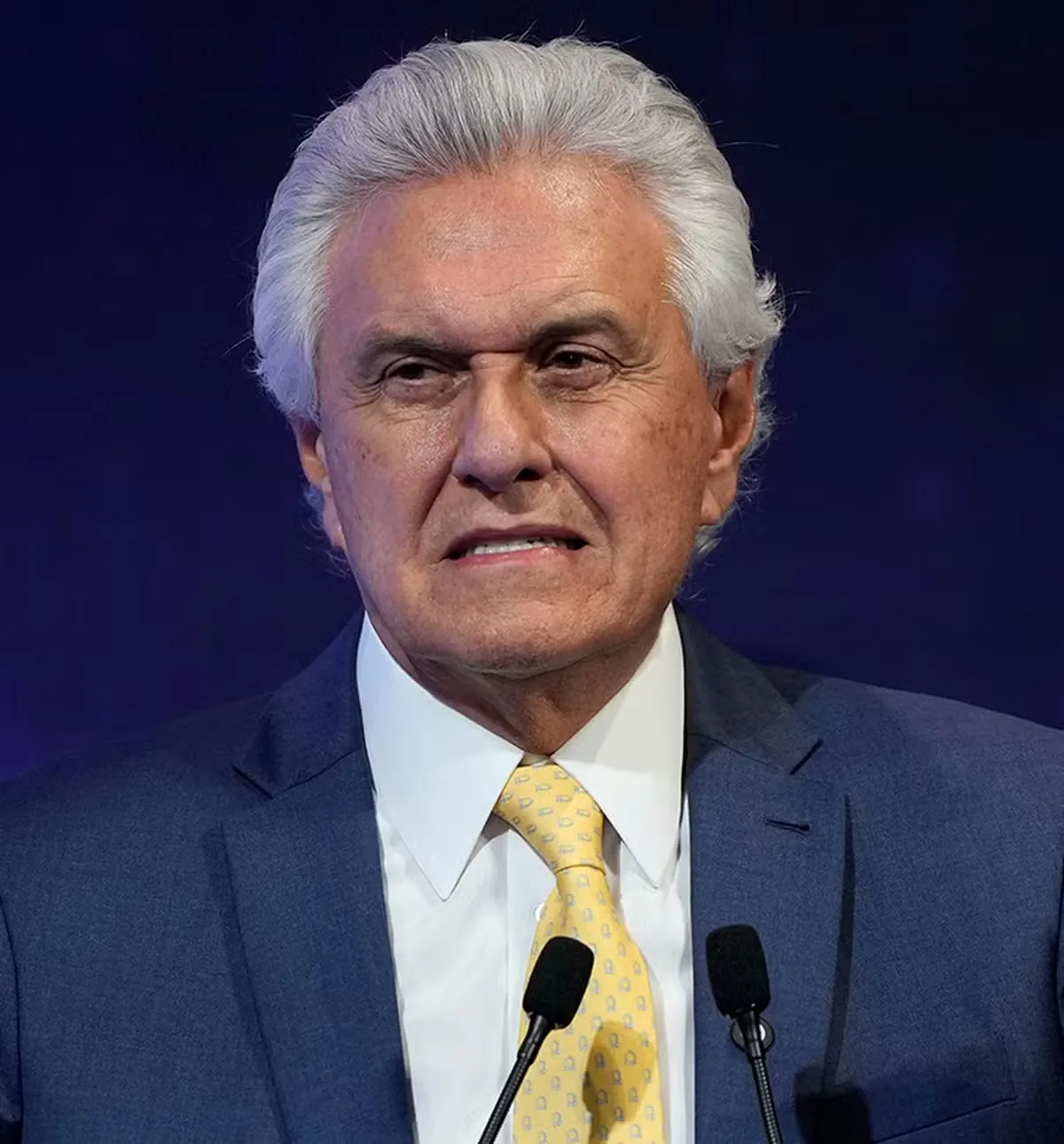 Caiado questiona possível uso de influenciadores por campanha de Cury