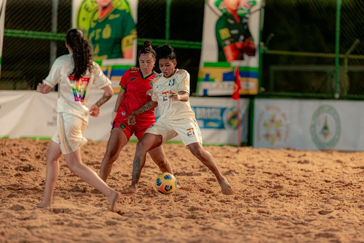 Supercopa de Beach Soccer começa com 82 gols em Ceilândia