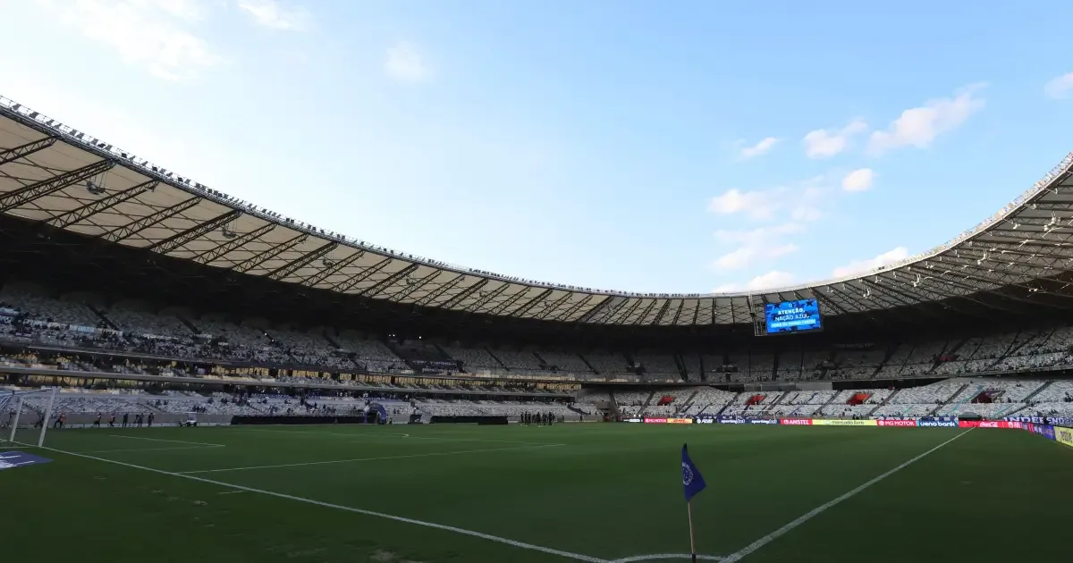 Cruzeiro recebe Athletico-PR em duelo direto pelo G-4 do Brasileirão