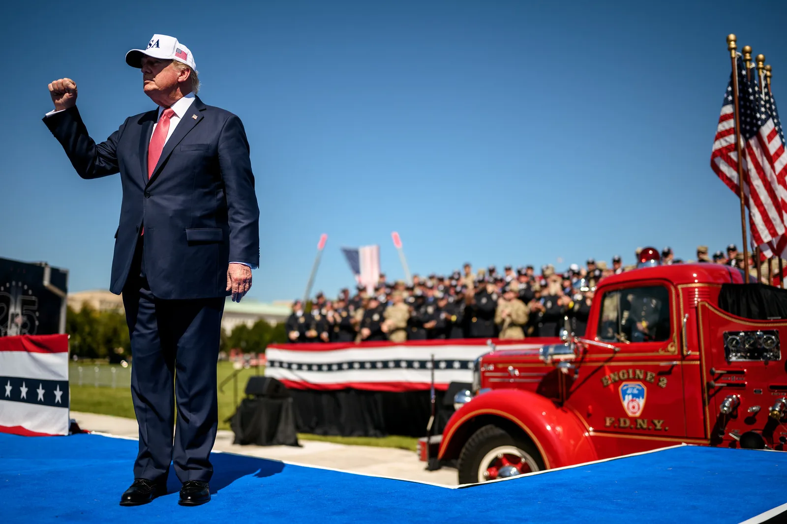 Trump promete dividendo de US$ 5 mil se republicanos mantiverem Congresso