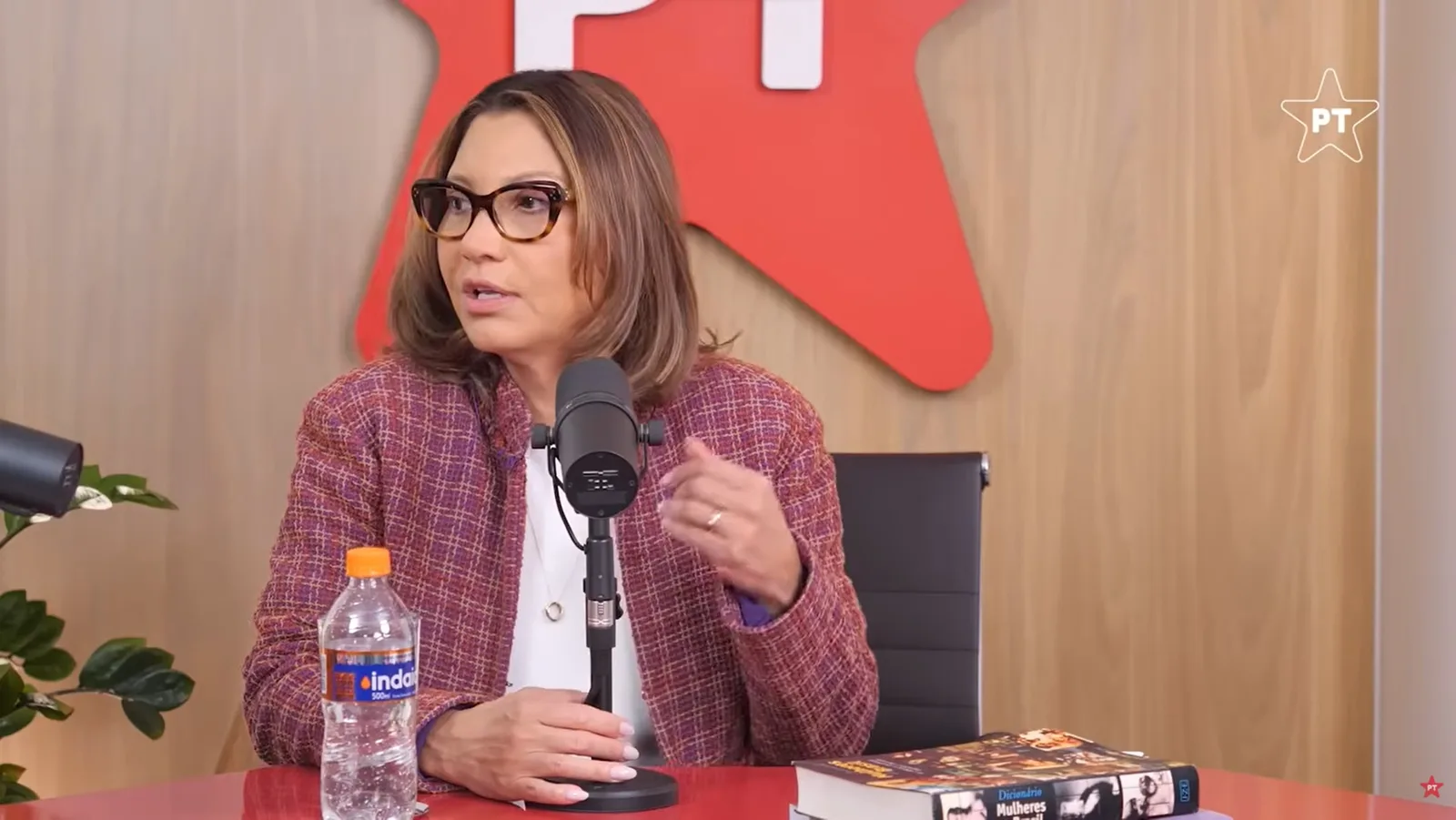 Janja grava vídeos de apoio a candidatas ao Senado e aos governos estaduais