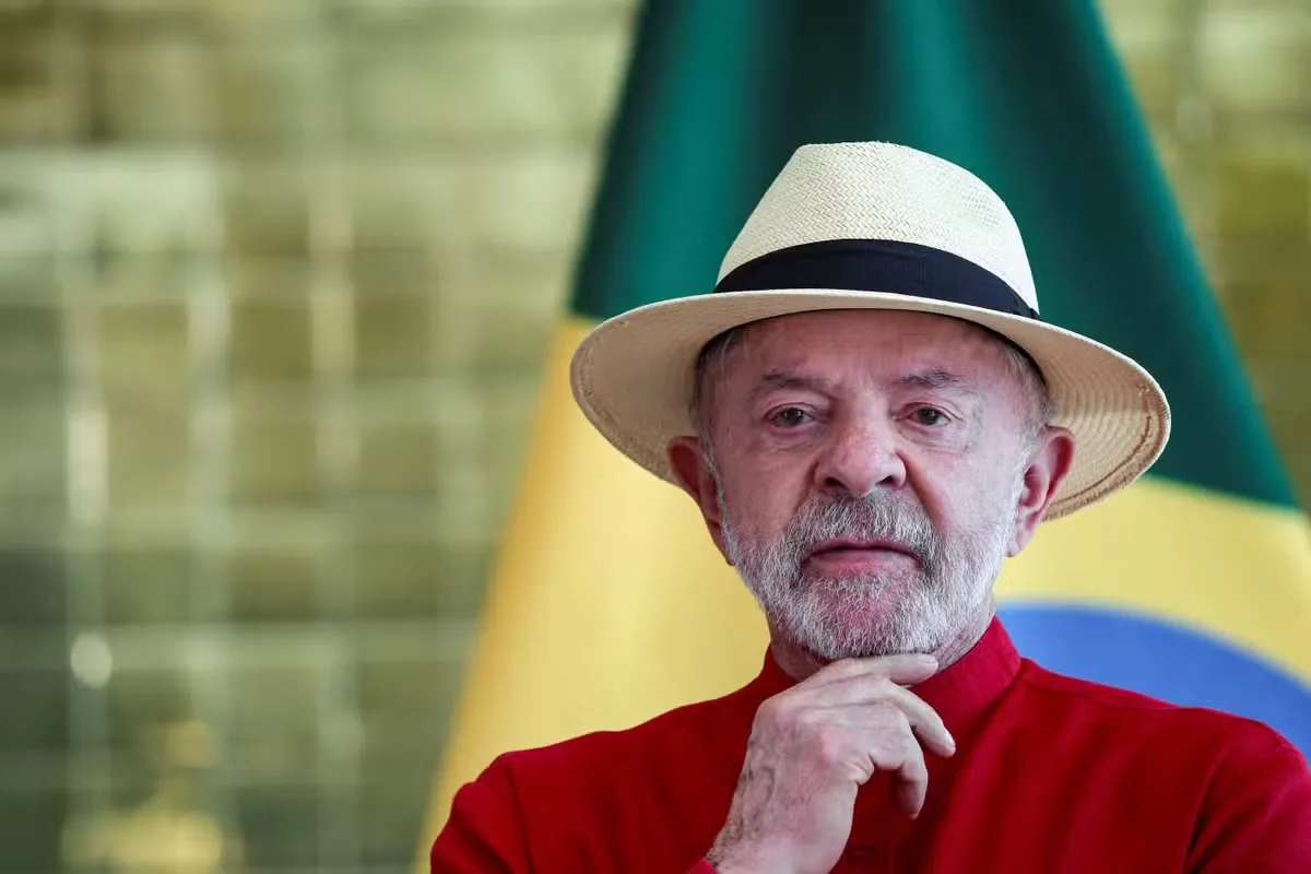 Lula cita expansão do ensino superior e promete IA em português