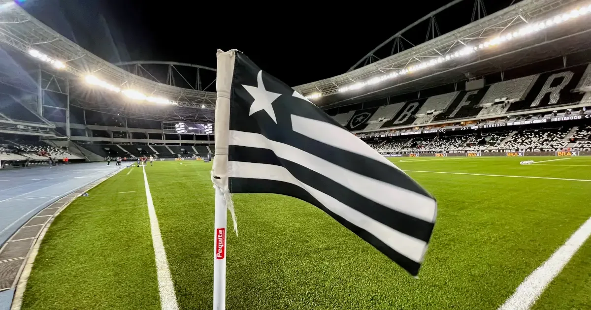 Botafogo recebe o Palmeiras pela 26ª rodada do Brasileirão