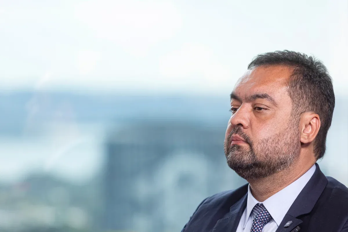 Castro diz que contato com Mendonça buscou verificar prisão de Cabral