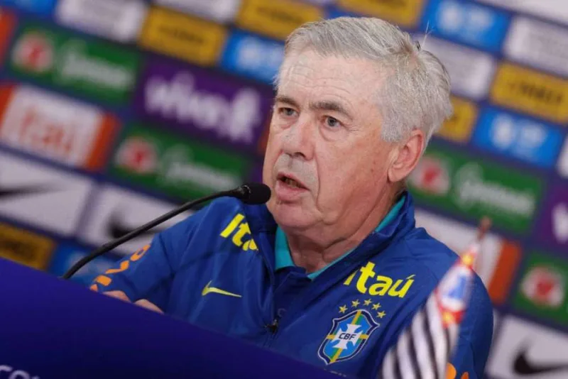 Ancelotti convoca 26 jogadores e aposta em jovens nos próximos jogos do Brasil