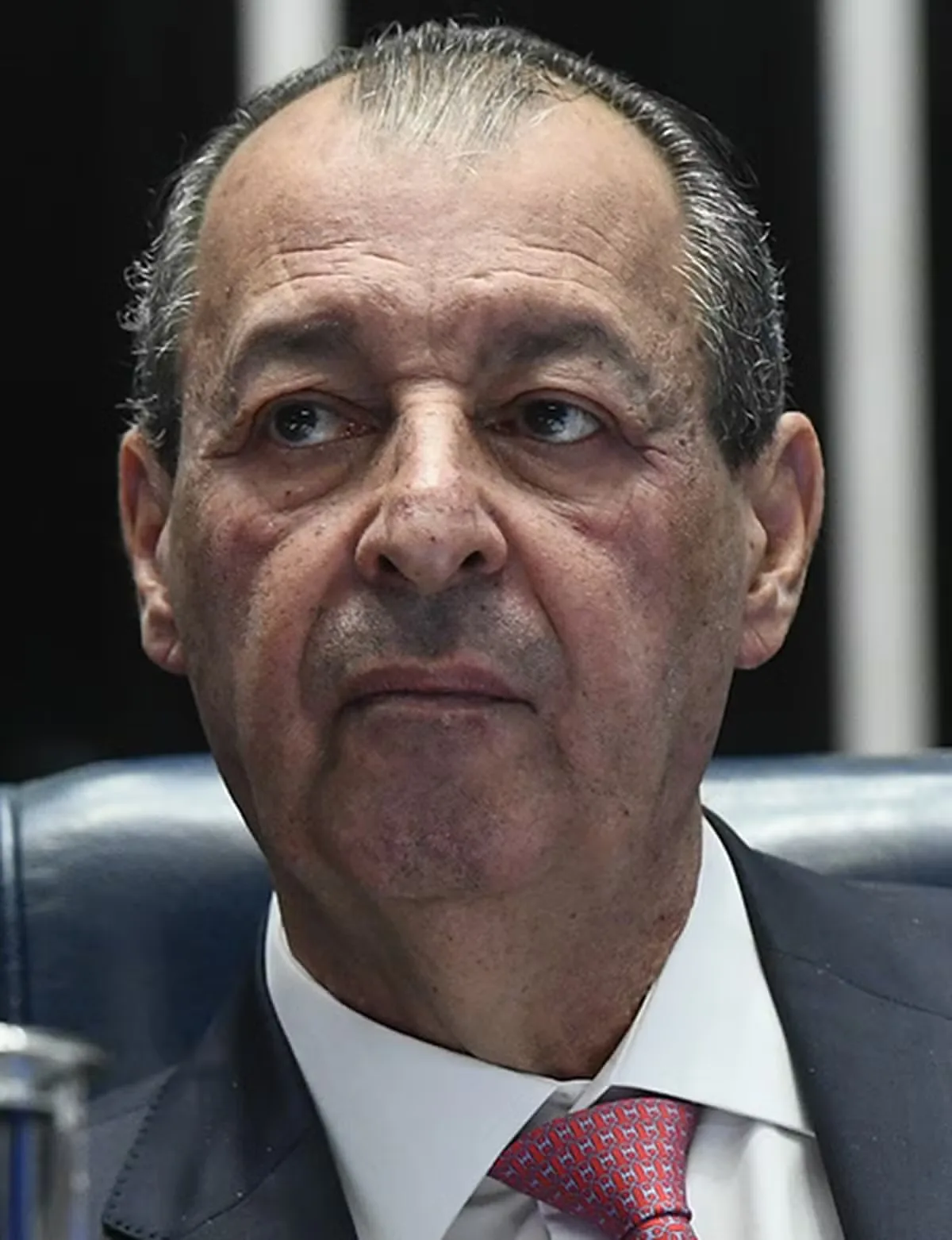 Omar Aziz lidera corrida pelo governo do Amazonas, aponta pesquisa