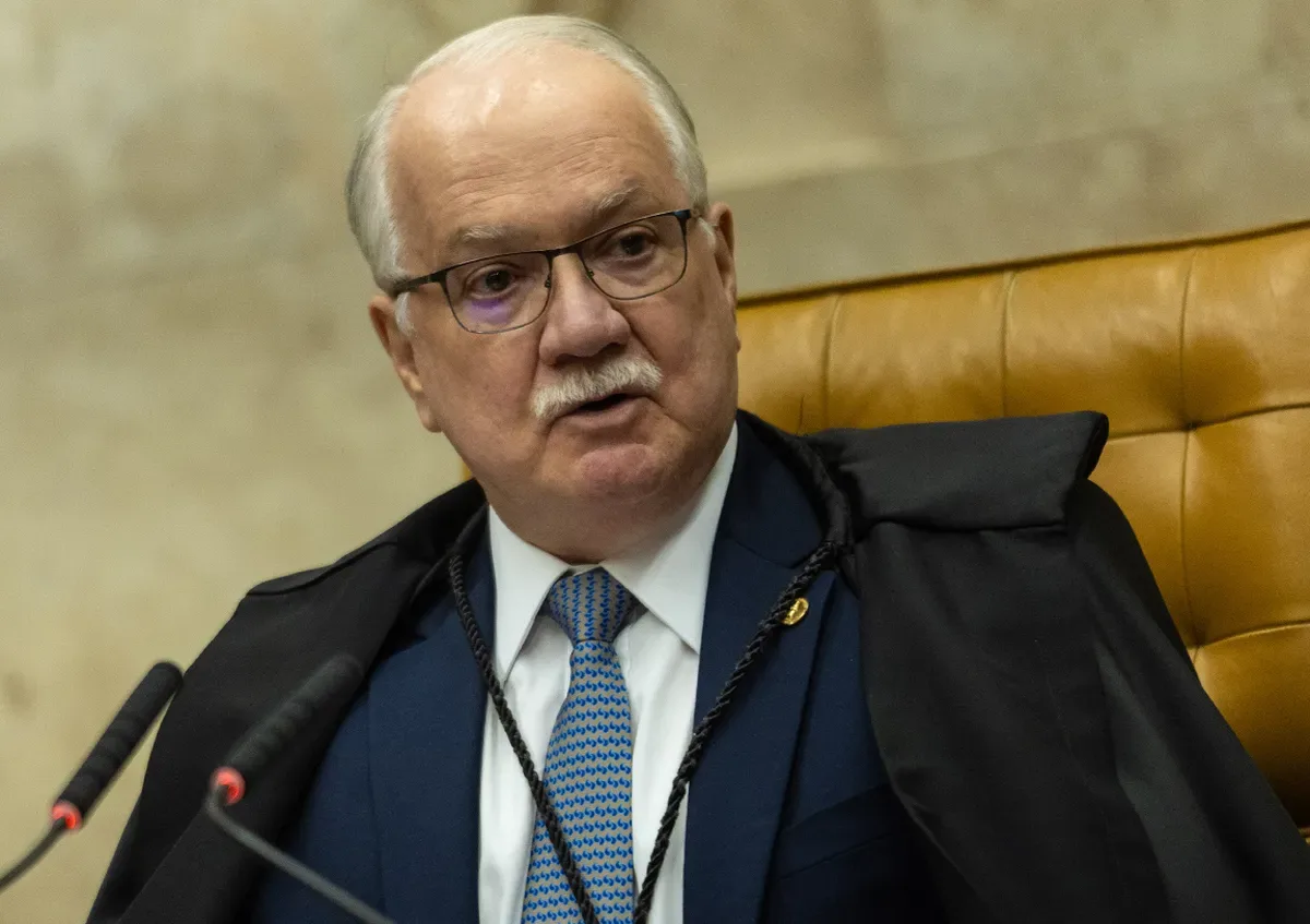 Crise no STF amplia pressão sobre Fachin após decisão de Mendonça