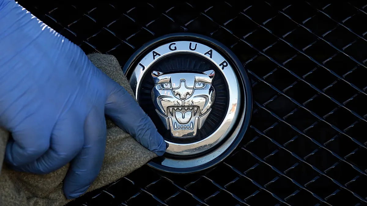 Jaguar Land Rover planeja eliminar 4 000 empregos em dois anos