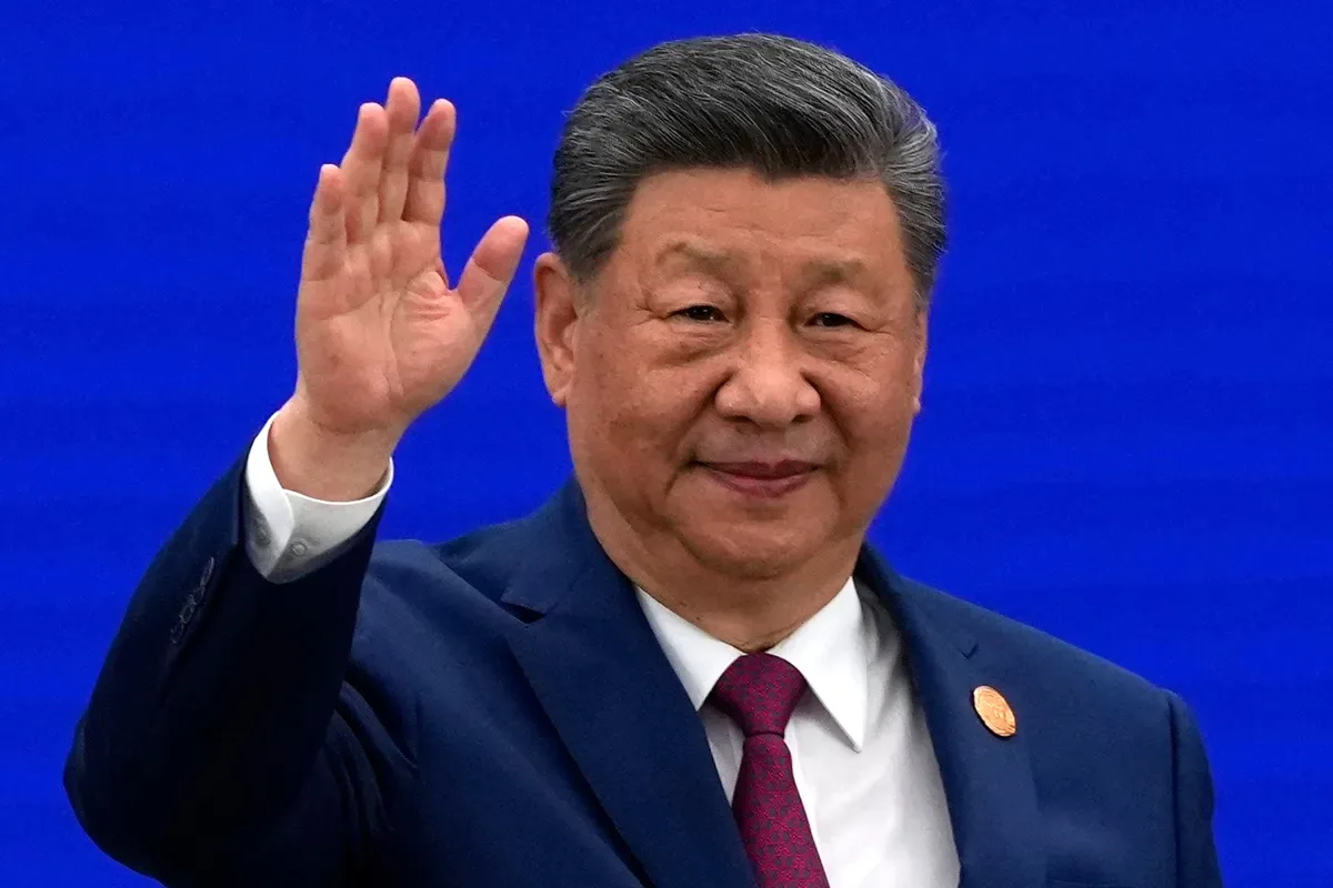 Expurgo de assessor militar amplia controle de Xi sobre as Forças Armadas chinesas