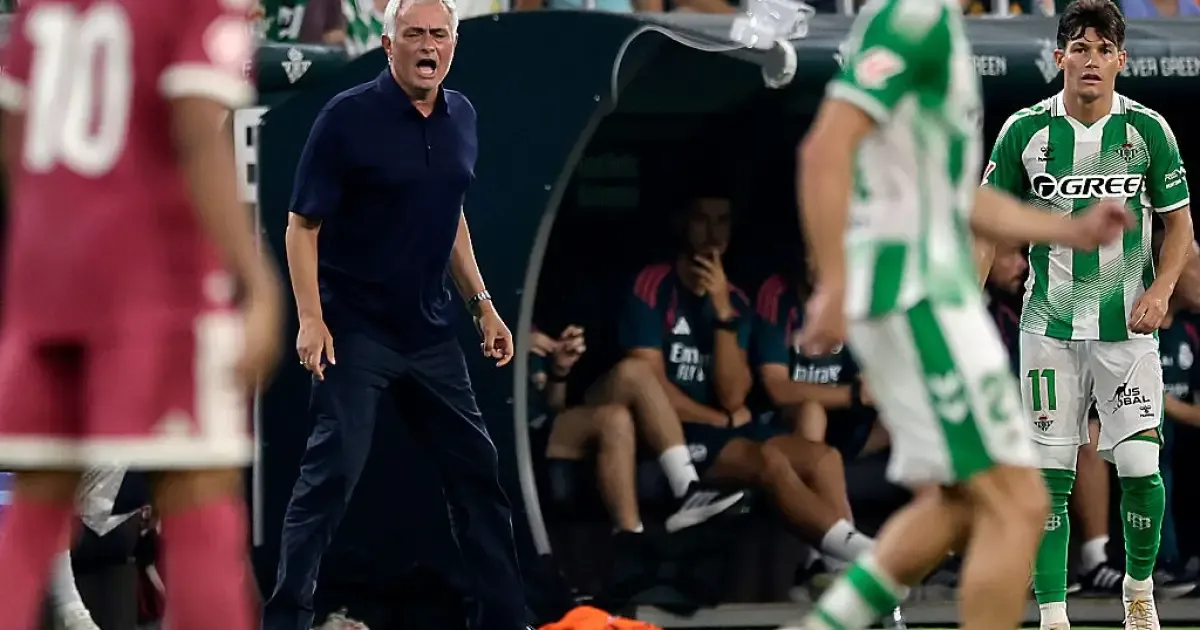 Real Madrid perde para o Betis e deixa escapar liderança no Espanhol