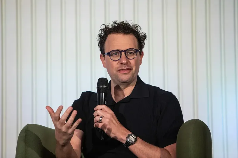 CEO da Anthropic pede ritmo menor no avanço de modelos de IA