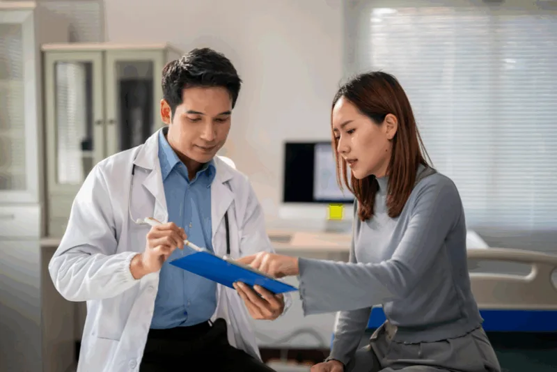 Automedicação pode dificultar diagnóstico; informe ao médico tudo o que usou