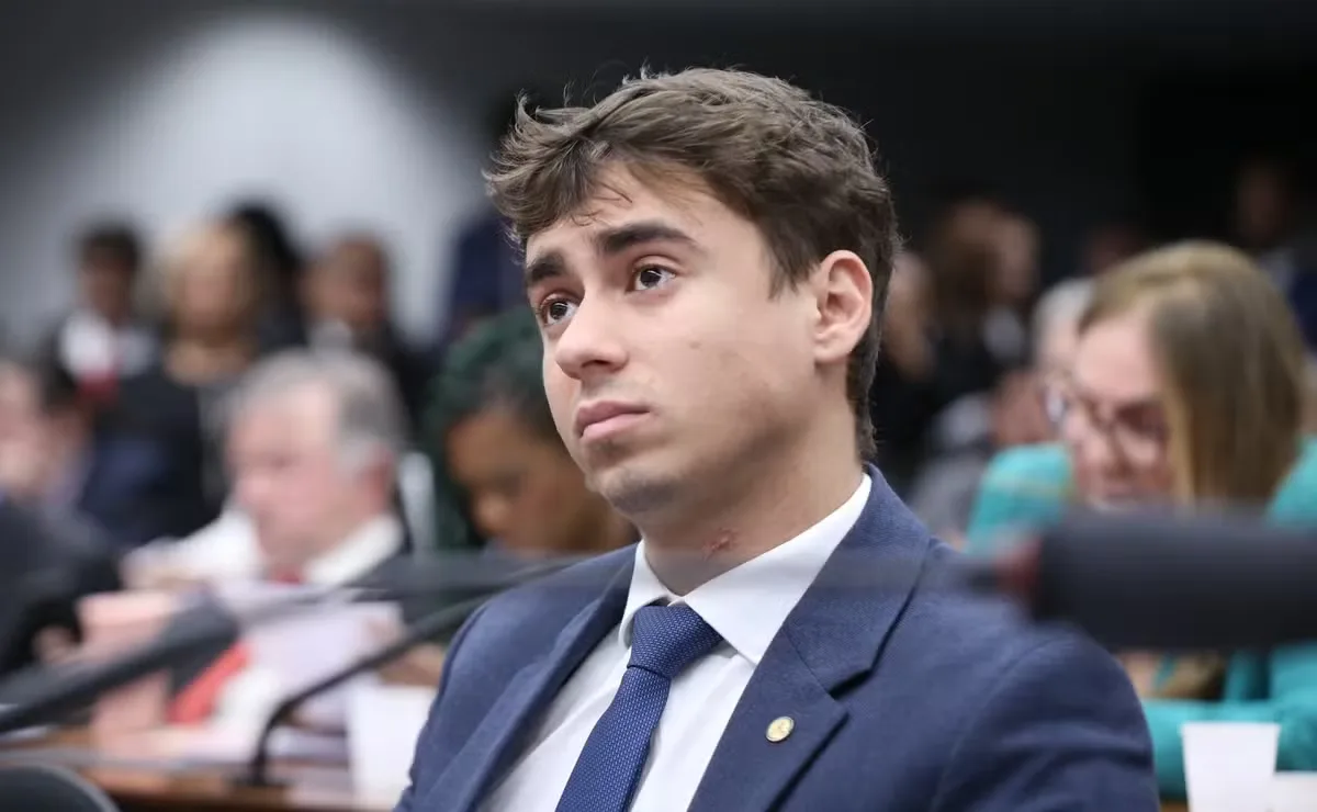 TRE-MG manda retirar publicações sobre áudios enviados por Nikolas Ferreira