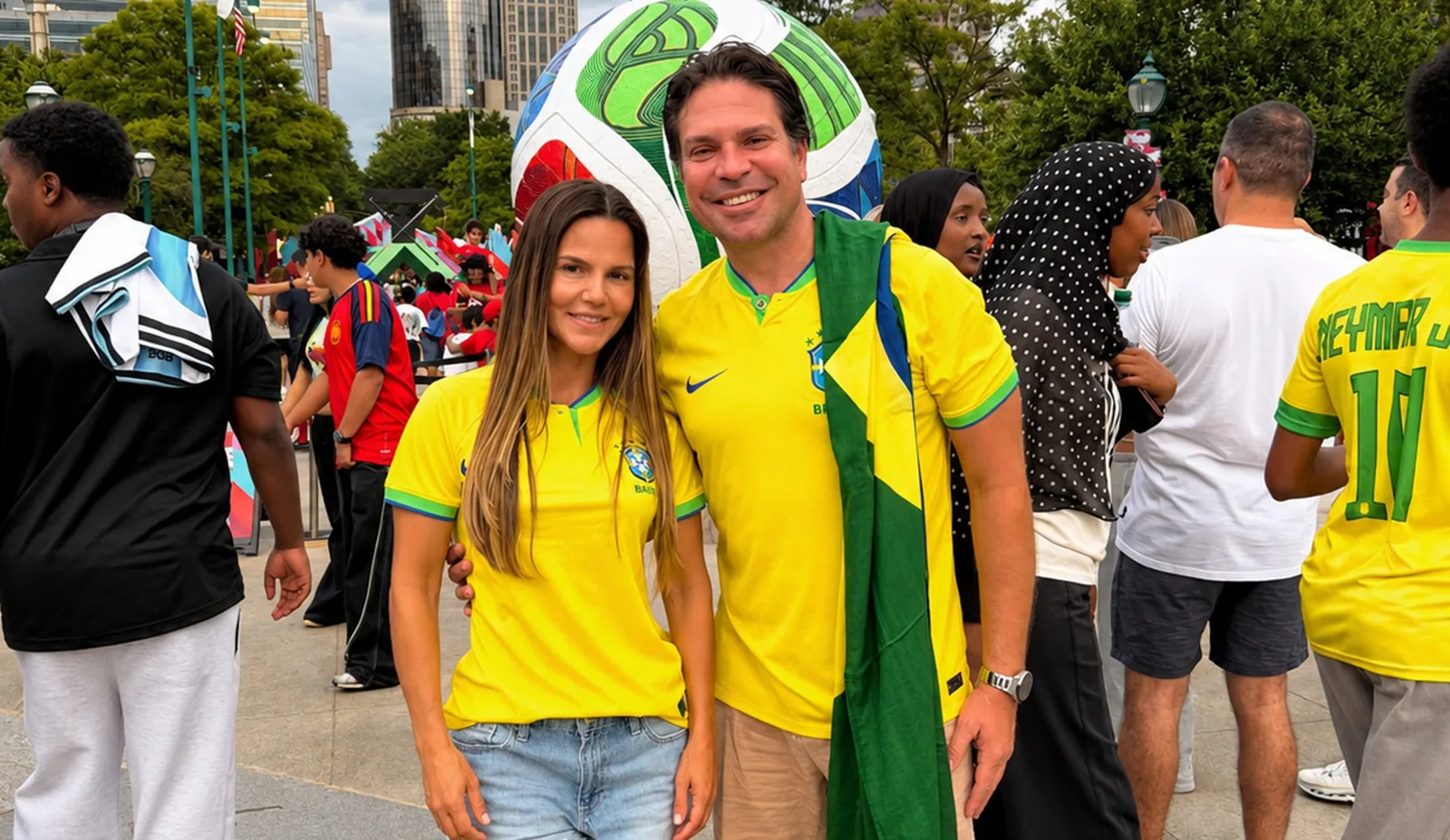 TRE-RJ pede esclarecimentos a Rebeca Ramagem sobre condenação do marido
