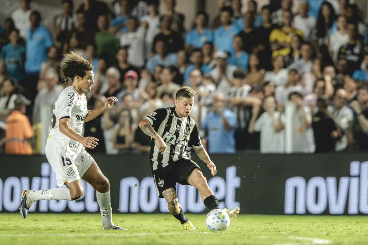 Santos e Atlético-MG abrem quartas da Sul-Americana na Vila Belmiro