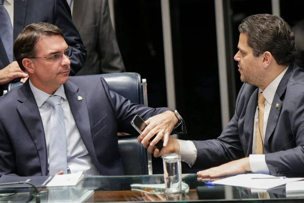 Disputa por pedidos contra Moraes amplia tensão entre oposição e comando do Senado