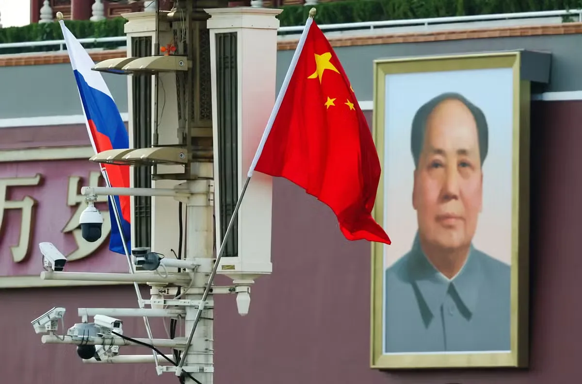 Xi Jinping reforça controle militar e busca legado de Mao na China