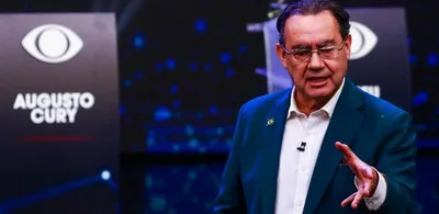 Cury condiciona apoio a Flávio a explicação sobre filme 'Dark Horse'