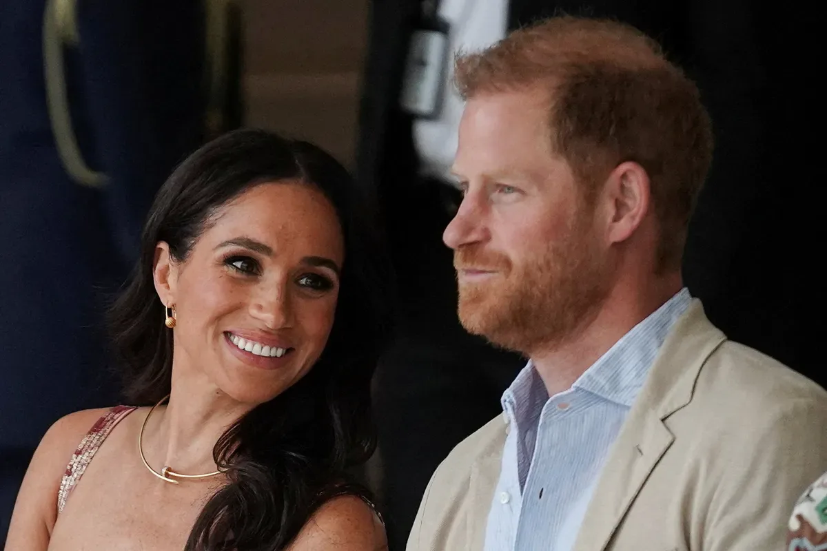 Carta autorizada por Charles esclarece status de Harry e Meghan na família real