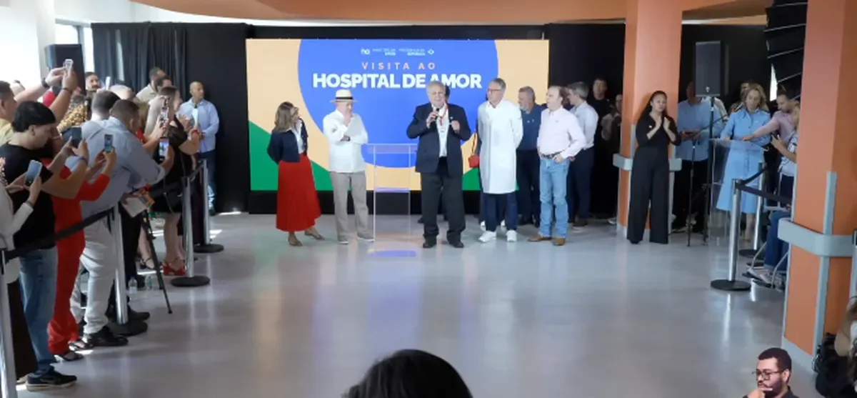 Lula anuncia 105 aparelhos de radioterapia e novos centros para tratamento de câncer