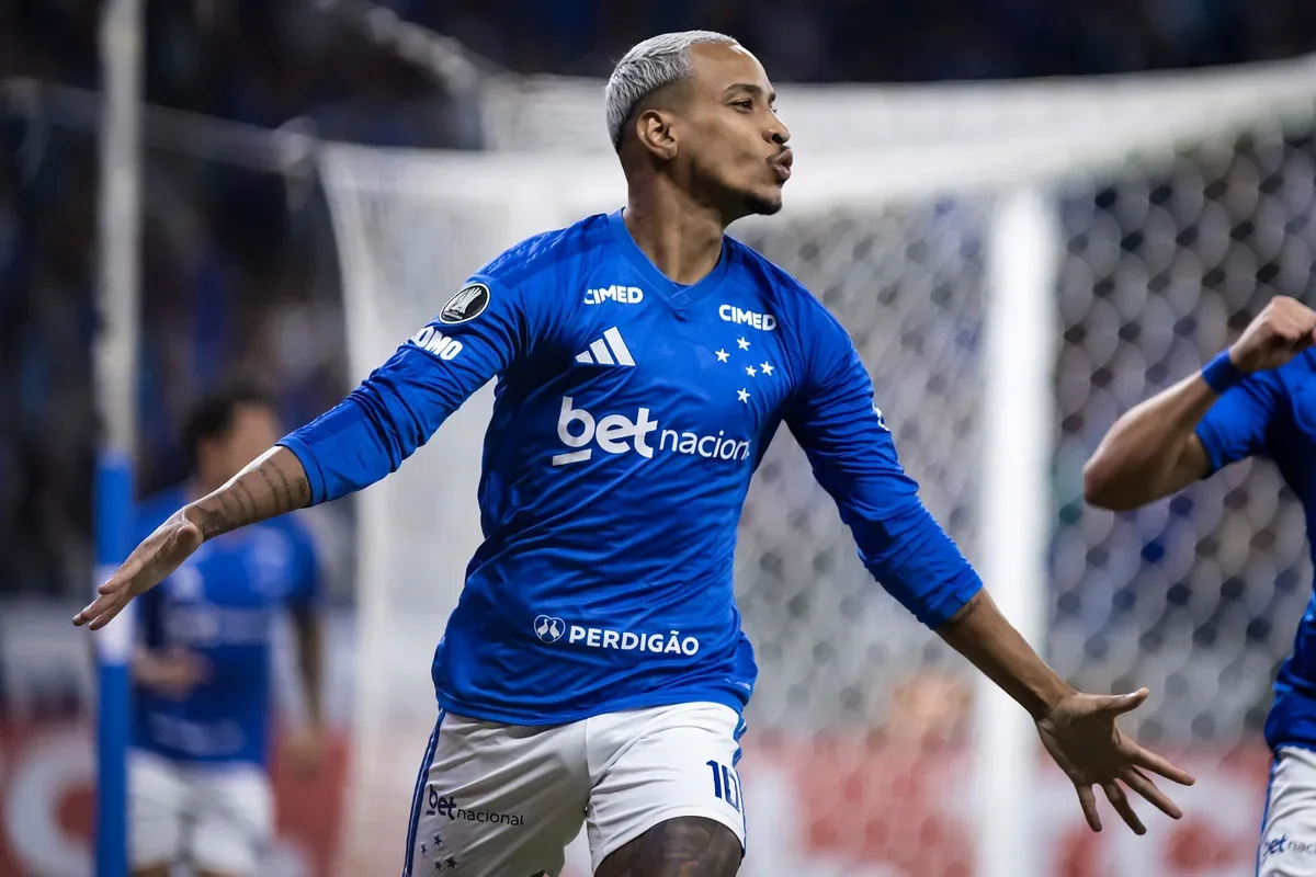 Matheus Pereira lidera entre meias após atuação decisiva do Cruzeiro