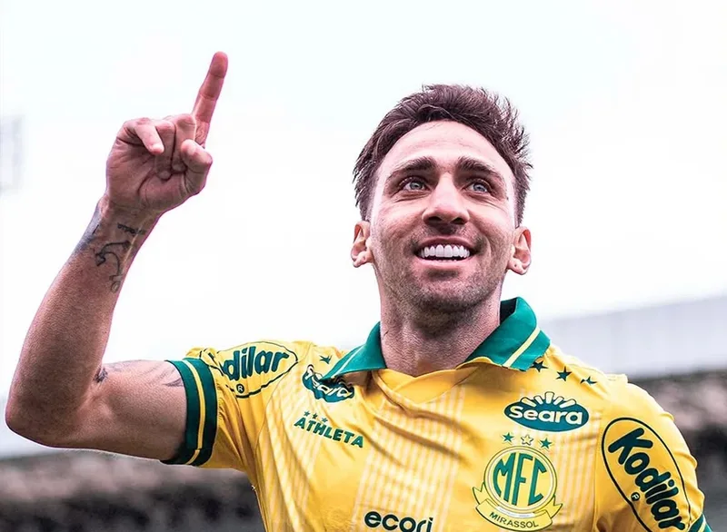 Mirassol vence o Coritiba de virada no Couto Pereira