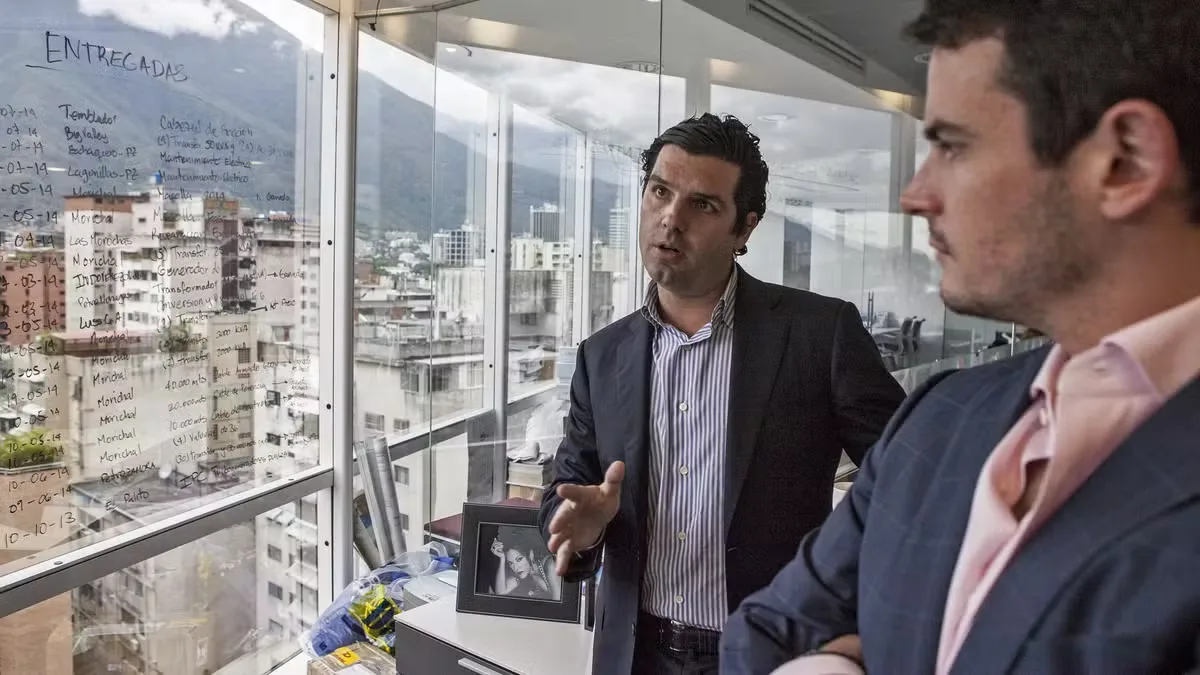 Acordo com os EUA coloca Betancourt no centro da produção de petróleo venezuelana