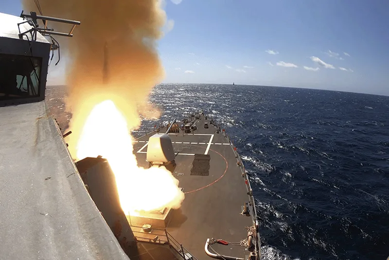 Houthis ampliam domínio no Iêmen e pressionam rotas do mar Vermelho