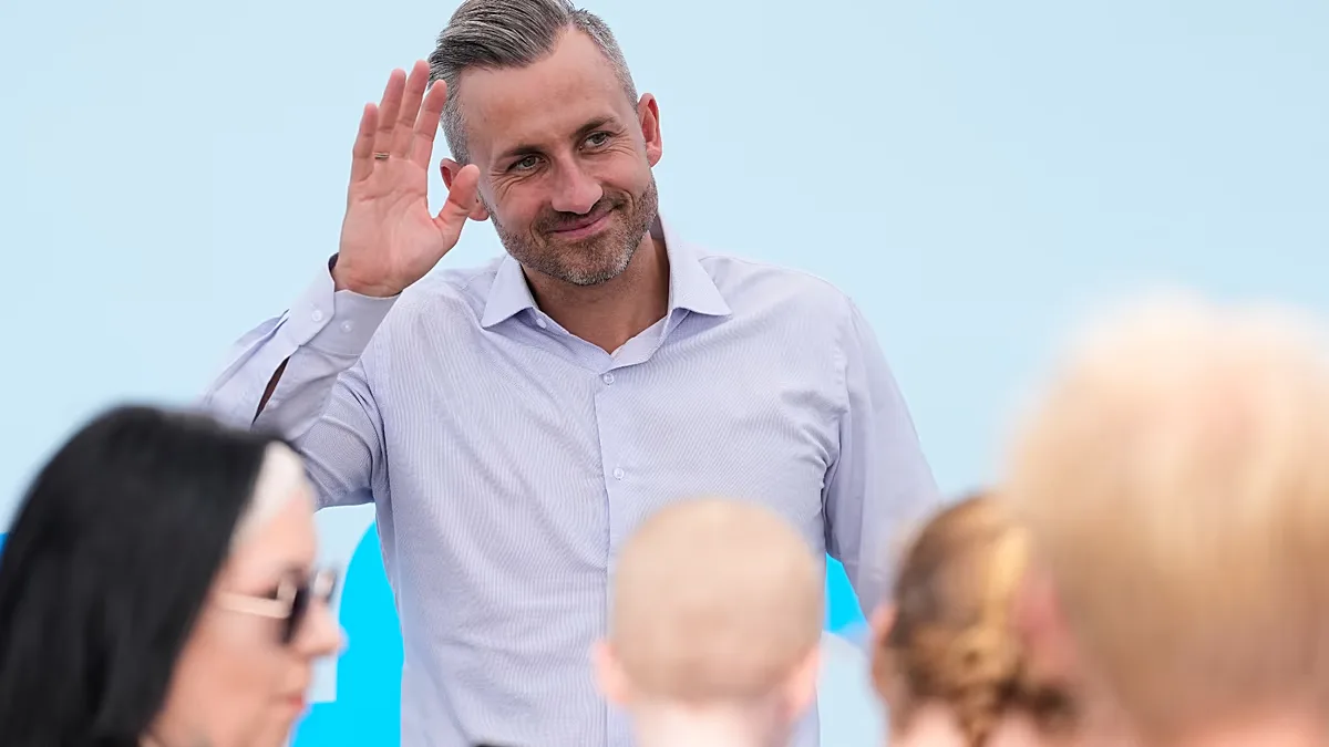 Ulrich Siegmund combina alcance digital e avanço político na AfD alemã