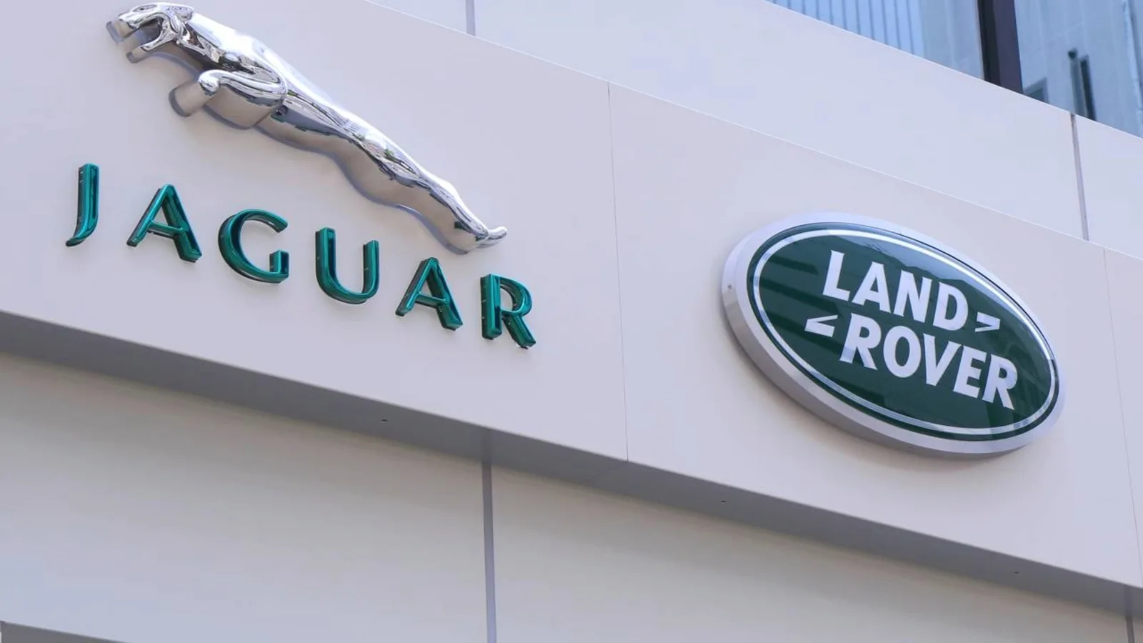JLR planeja eliminar 4 mil empregos até 2028 em plano de reestruturação