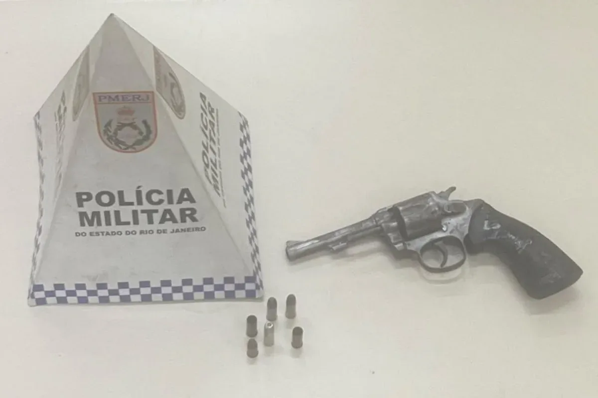 Suspeito morre após tentativa de assalto contra policial de folga no Rio