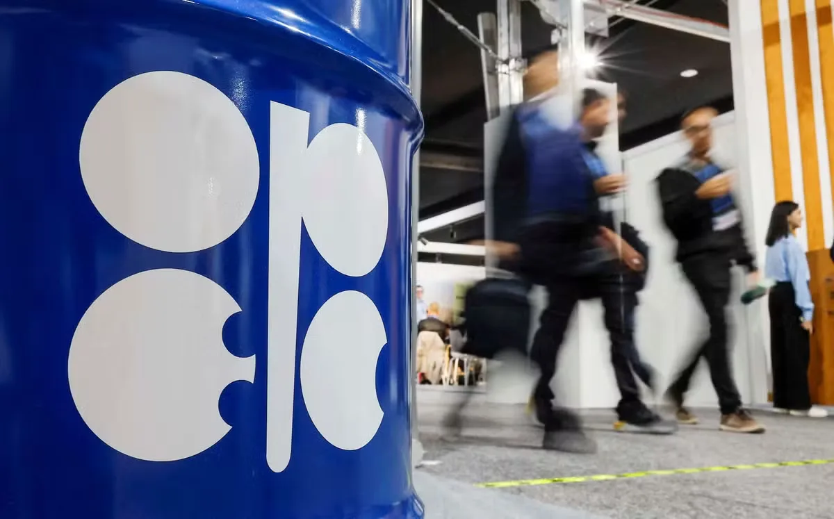 Opep+ mantém plano de produção de petróleo para outubro